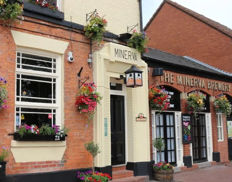 Minerva pub in Hull