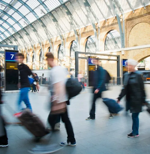 London station rush Hull Trains